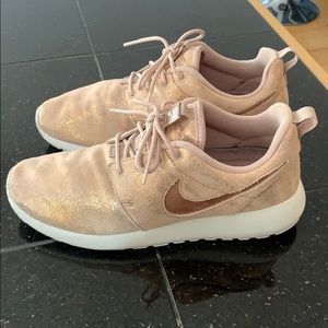 Nike Rose Gold Sneakers Size 7.5